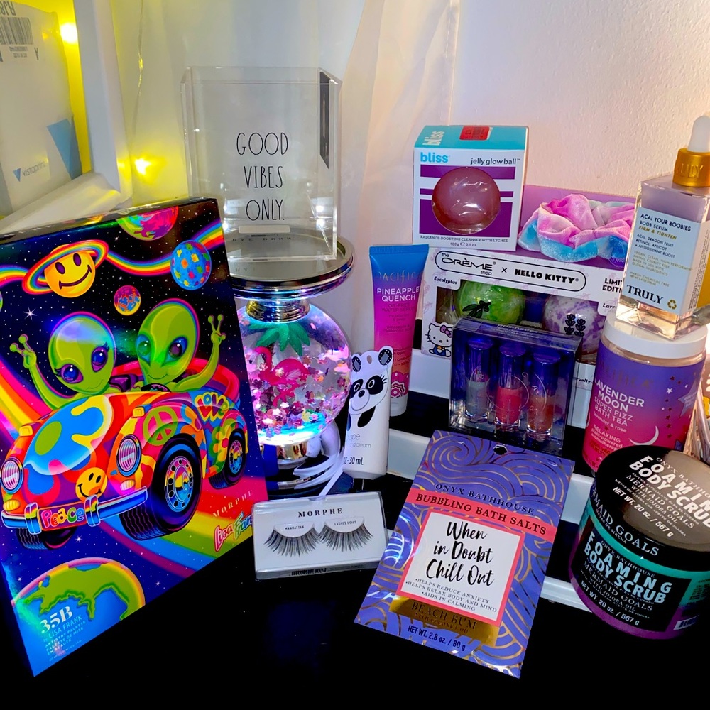Lisa Frank Bundle!